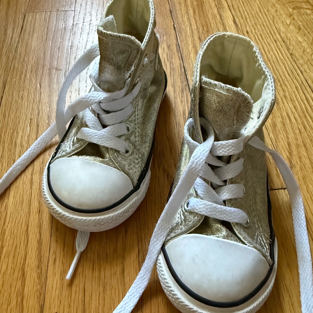 Converse Gold High-Top Kids Sneakers